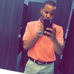 Meet your Posher, Nicholas